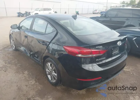 2017 Hyundai Elantra Se z USA, uszkodzony, nr VIN KMHD84LF8HU203588